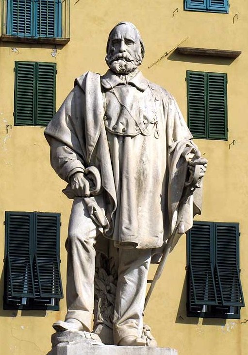 Statue_of_Giuseppe_Garibaldi_by_Urbano_Lucchesi%2C_Lucca.jpg