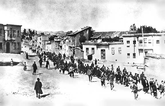 Armenians_marched_by_Turkish_soldiers%2C_1915.png